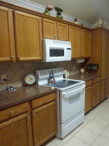 2512 Massey Ln - Photo 6 of 15