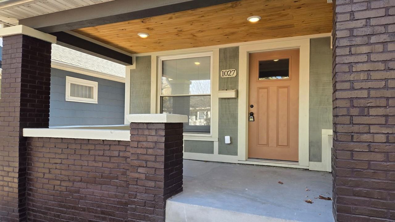 1027 Hervey Street - Photo 2 of 38