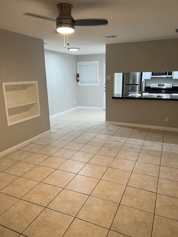 2413 Leon Street - Photo 4 of 16