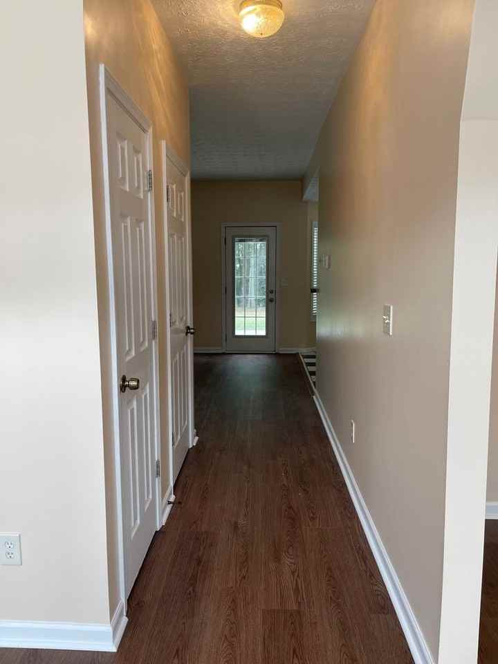 318 Derby Drive - Photo 4 of 15