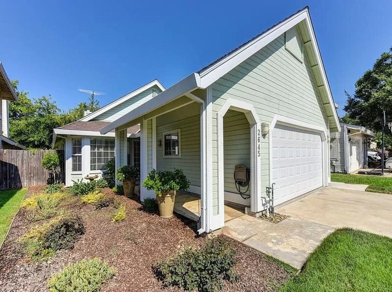 2645 Stamp Mill Ct - Photo 2 of 26