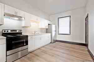 featured image of 803 North Broadway