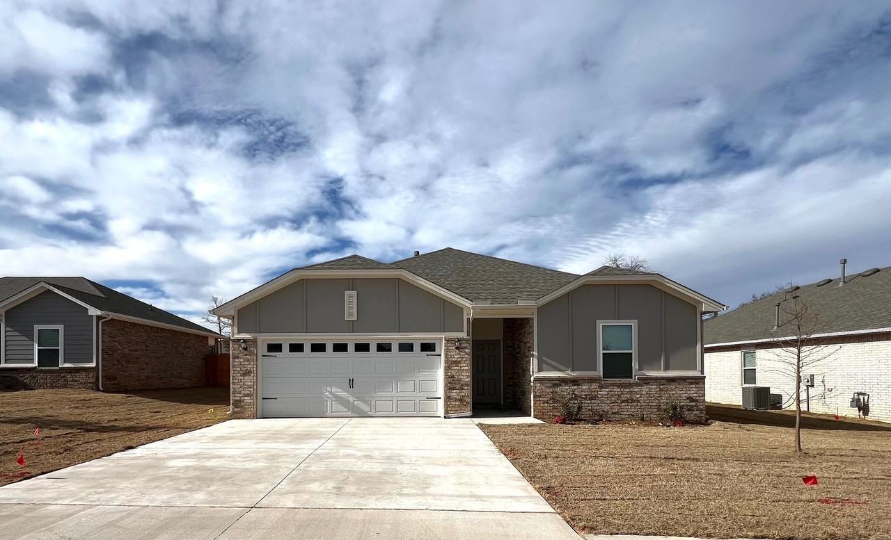 12421 Aldrin Way - Photo 2 of 25