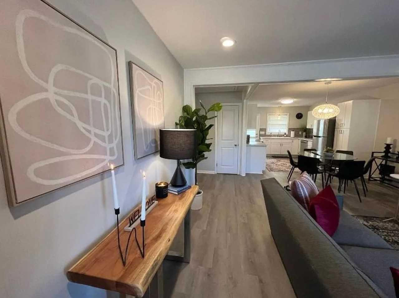 306 South Marble Street - Photo 2 of 9