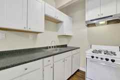 7202-7204 NE Glisan - Photo 1 of 1