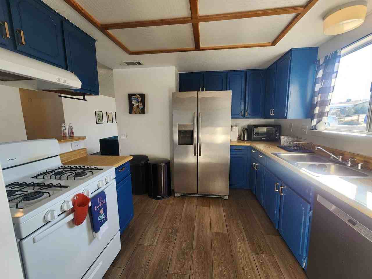 5307 Mariposa Ave - Photo 3 of 14