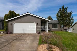 featured image of 571 Southeast Mountain View Lane