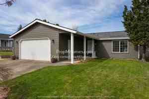 featured image of 571 Southeast Mountain View Lane