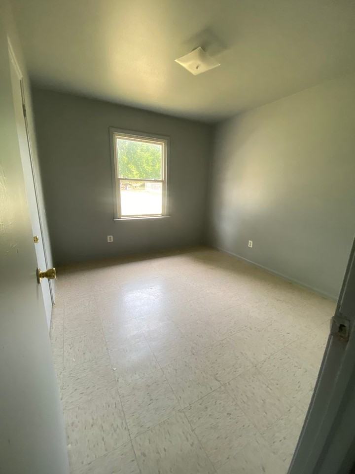 102 W 65th Pl N - Photo 5 of 6