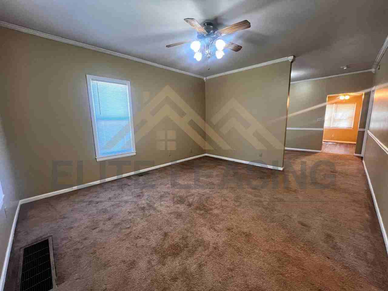 2800 Southeast Michigan Avenue - Photo 2 of 7