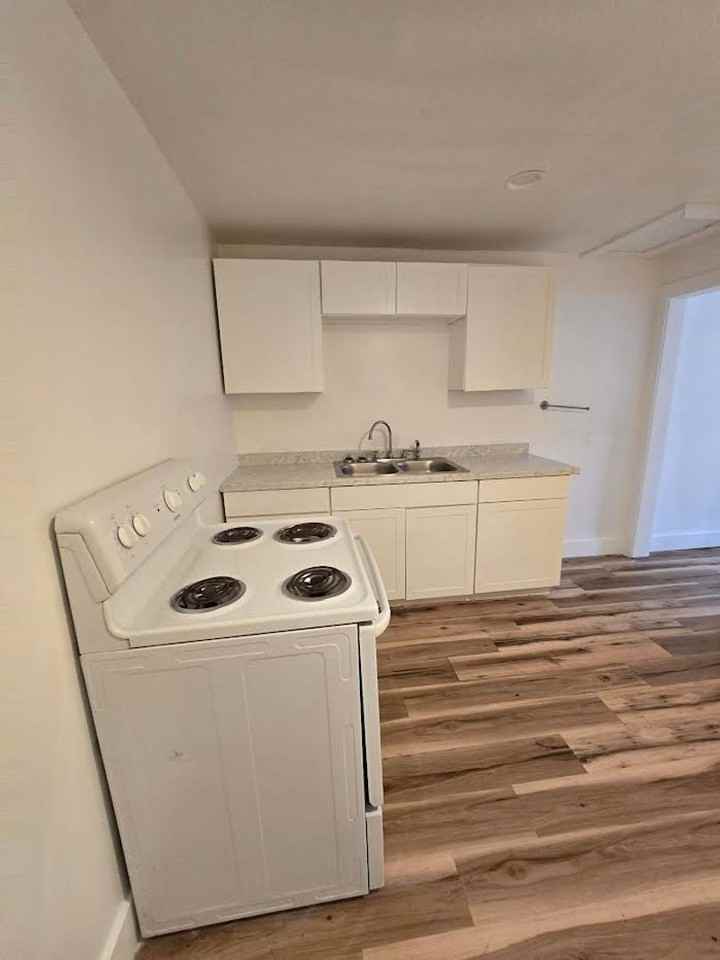 4103 Spann Ave - Photo 2 of 12