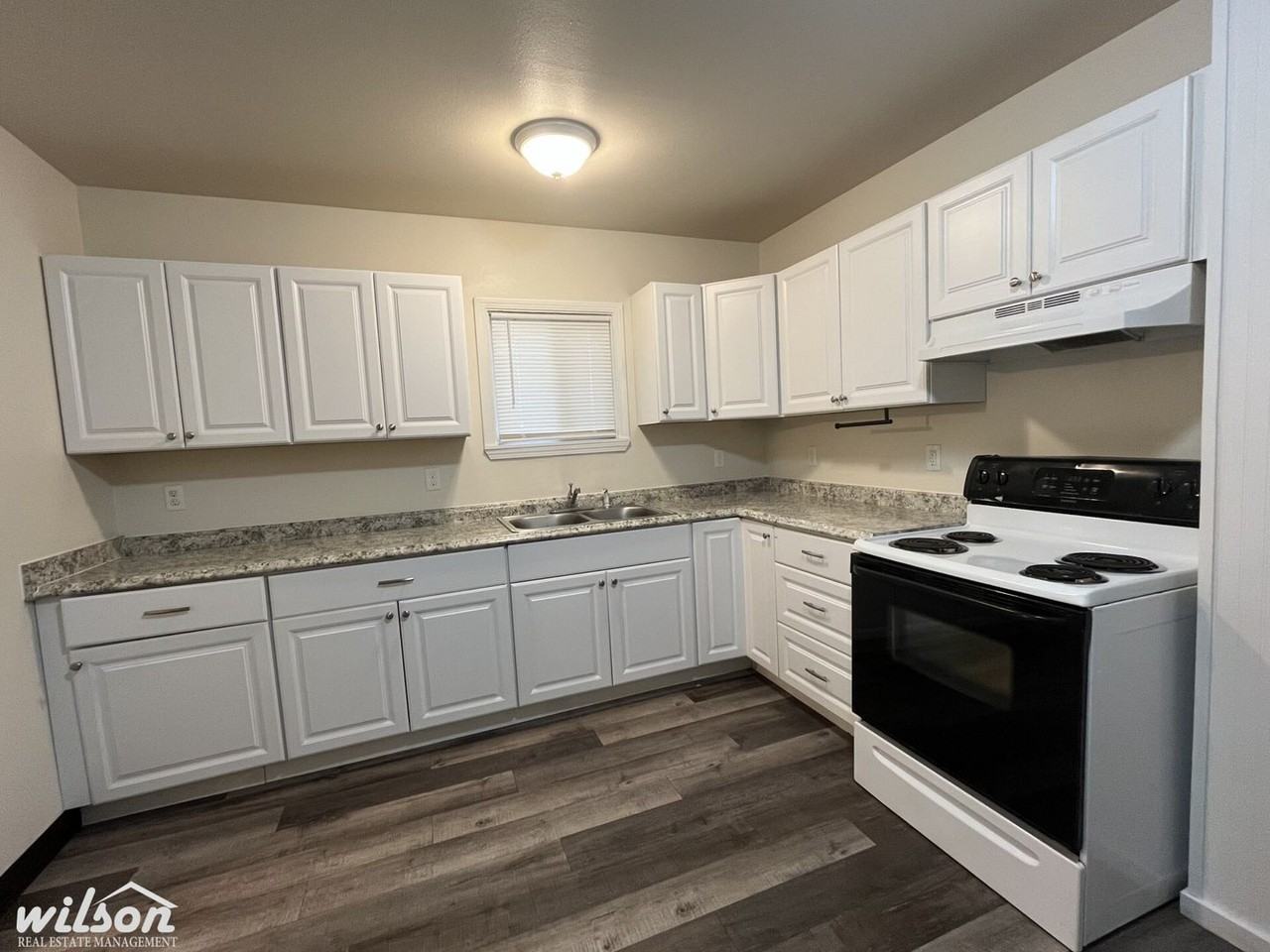 1205 Folsom Ave - Photo 4 of 18