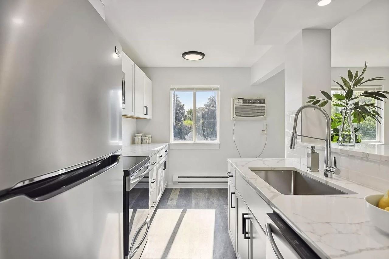 Modern Elegance: Renovated 2BR/1BA Gem with Stylish Finishes! - Photo 3 of 14