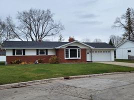 featured image of 1798 Chateau Drive