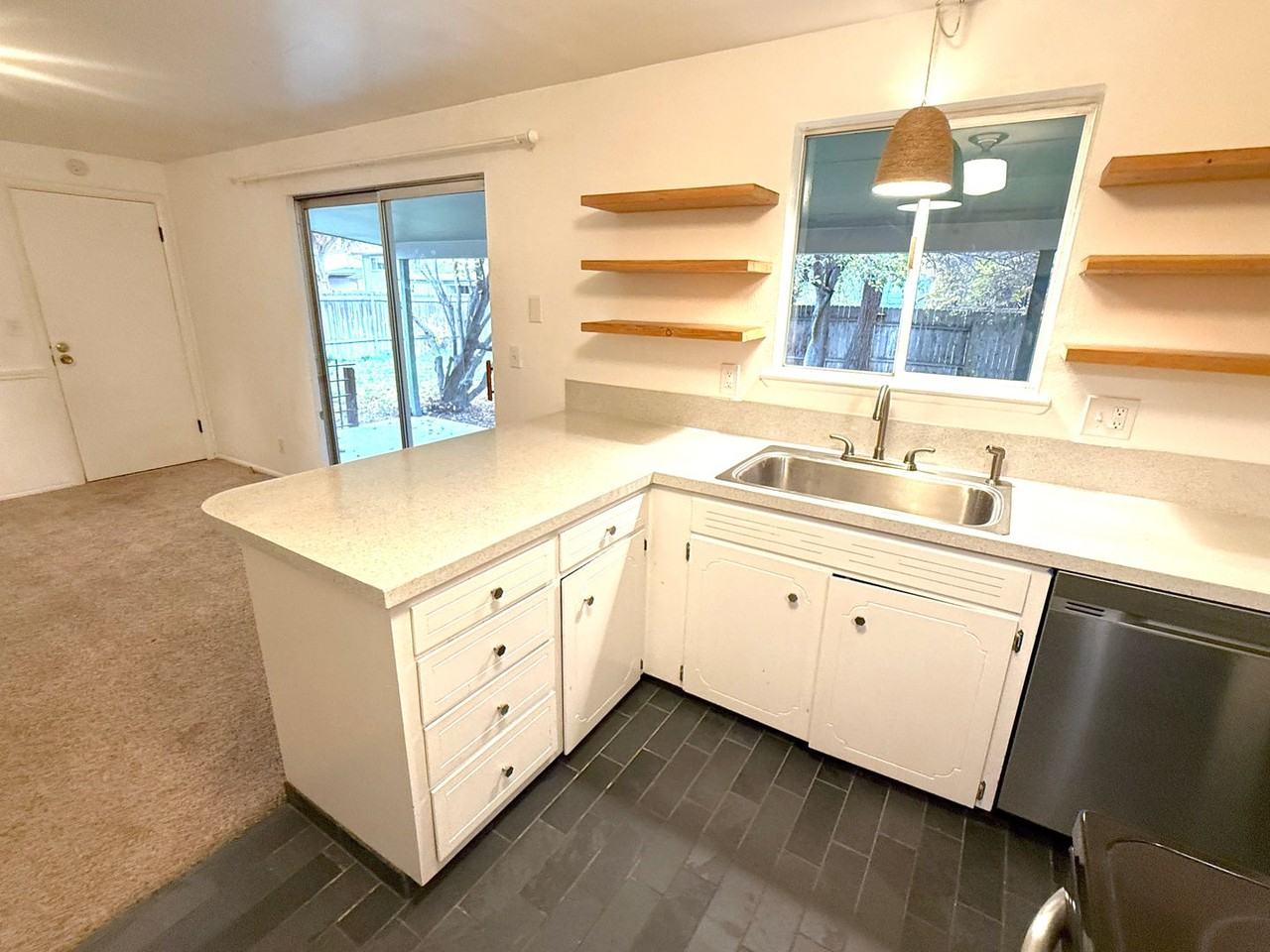 4160 N Maple Grove Rd - Photo 5 of 22