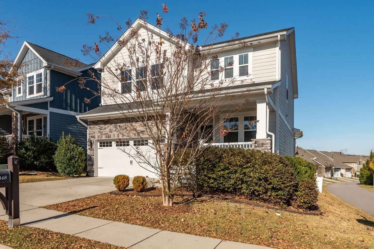 348 Tyner Loop Circle - Photo 2 of 50