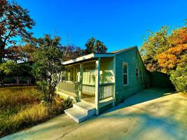 featured image of 612 Florence Street