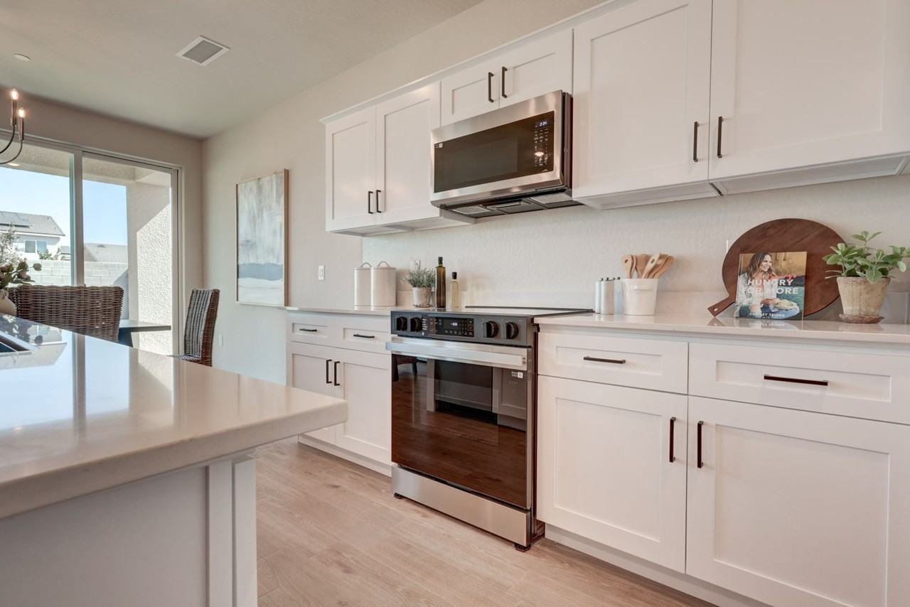 4182 North Tisha Avenue - Photo 3 of 11