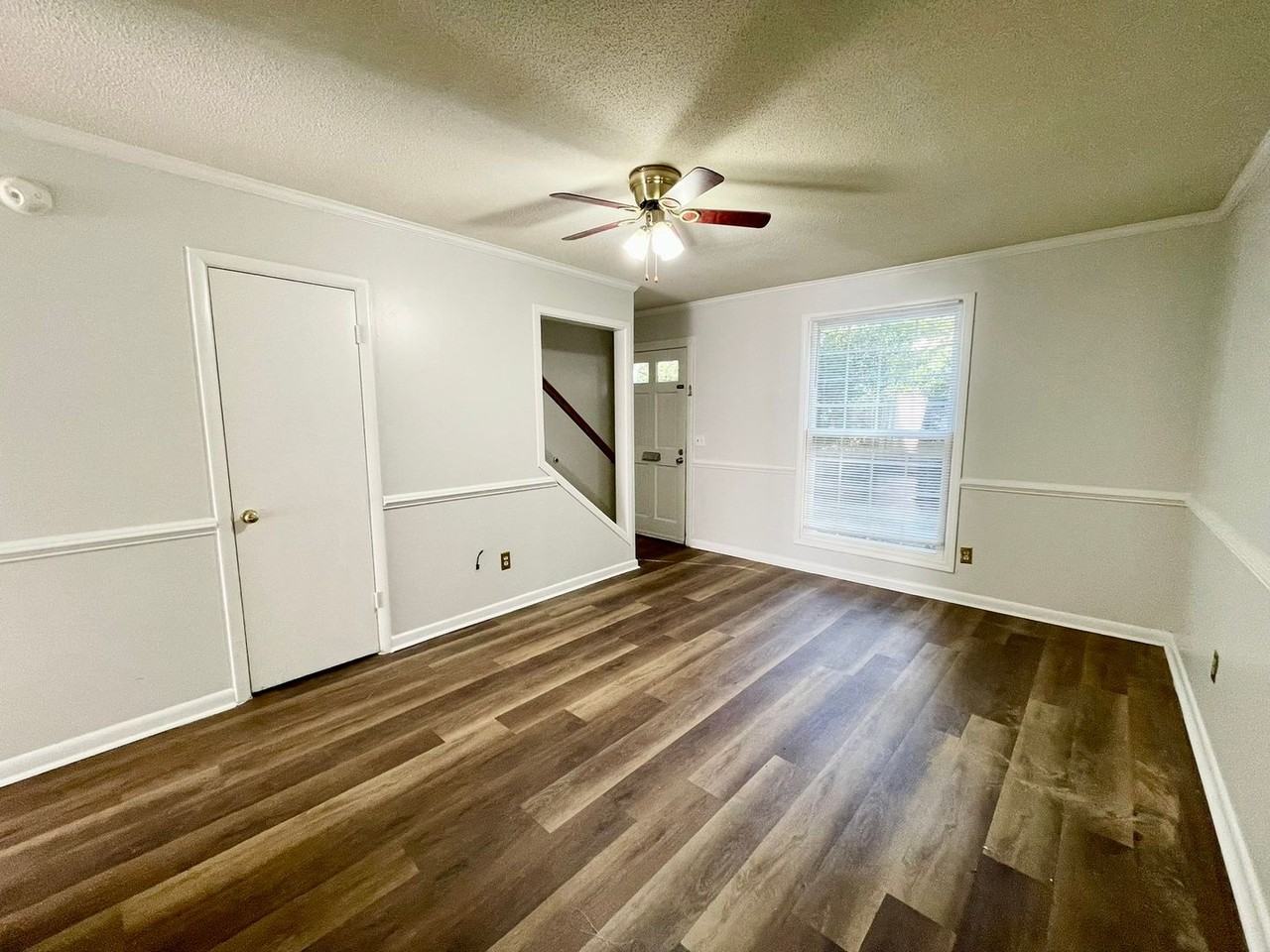 3906 Overbrook Dr #5 - Photo 4 of 15