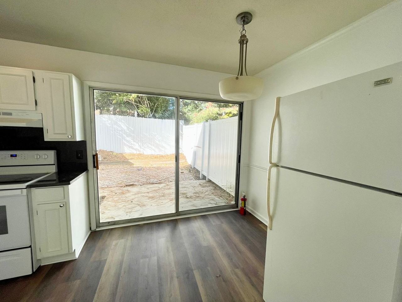 3906 Overbrook Dr #5 - Photo 6 of 15