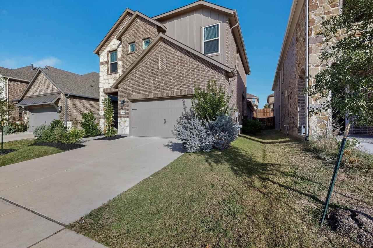 3616 Elizabeth Street - Photo 3 of 42