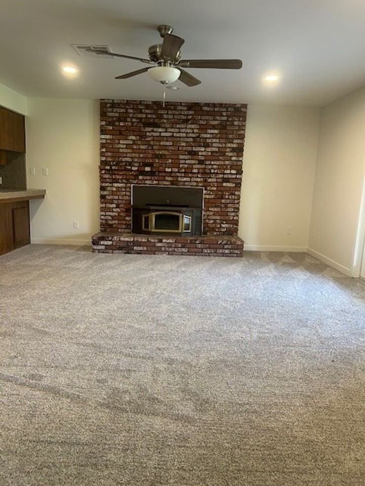 8900 Campus Park Court - Photo 2 of 20