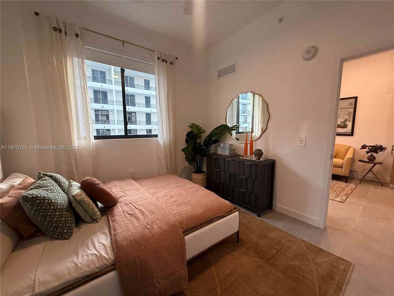 2000 Van Buren Street #645