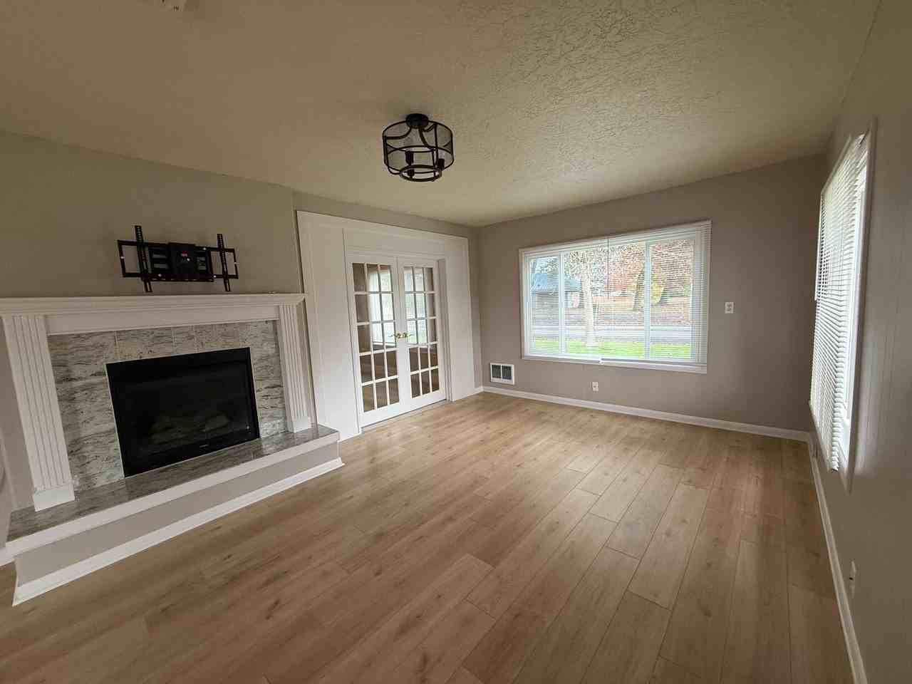 667 16th Avenue - Photo 2 of 15