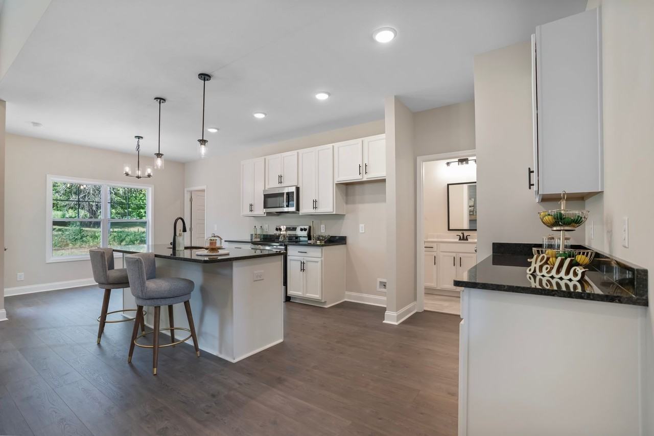 3601 Westlake Dr - Photo 4 of 30