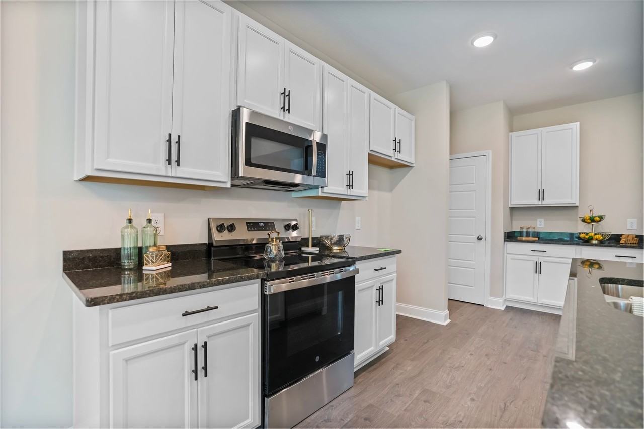 3601 Westlake Dr - Photo 7 of 30