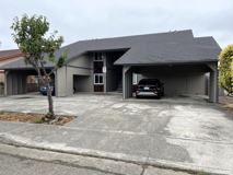 1016 Loni [PRM: Marlene] (4) - Photo 1 of 1