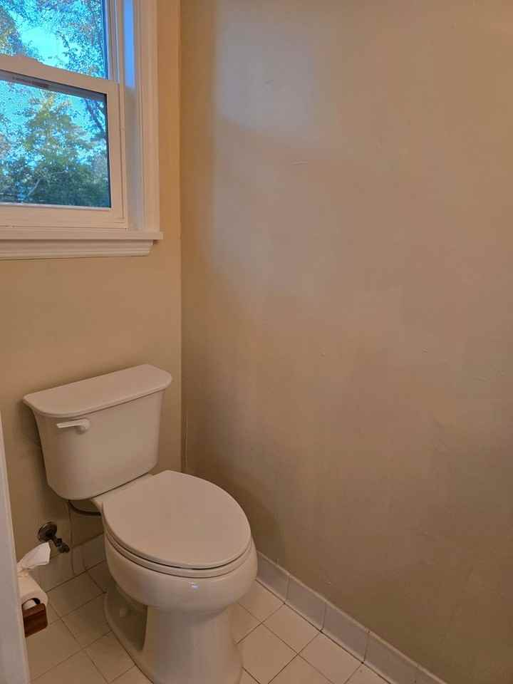 107 Salem Court - Photo 3 of 15