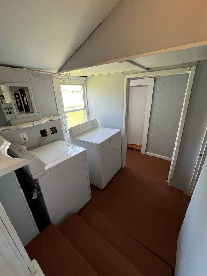 510 W 5th St - Photo 7 of 11