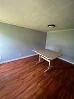 featured image of 510 W 5th St