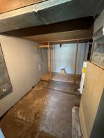 featured image of 510 W 5th St