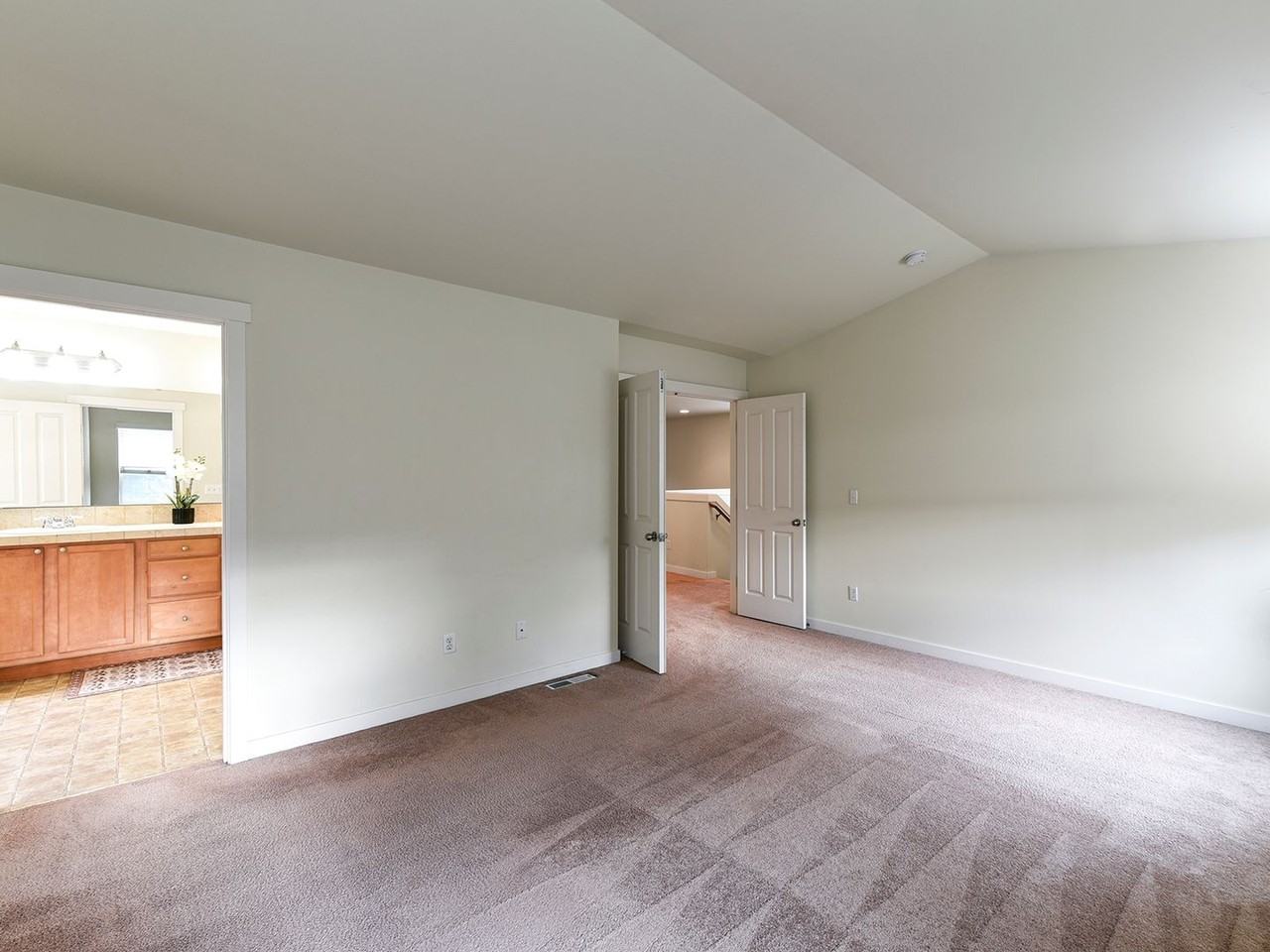 11921 Southeast 238th Place - Photo 7 of 23