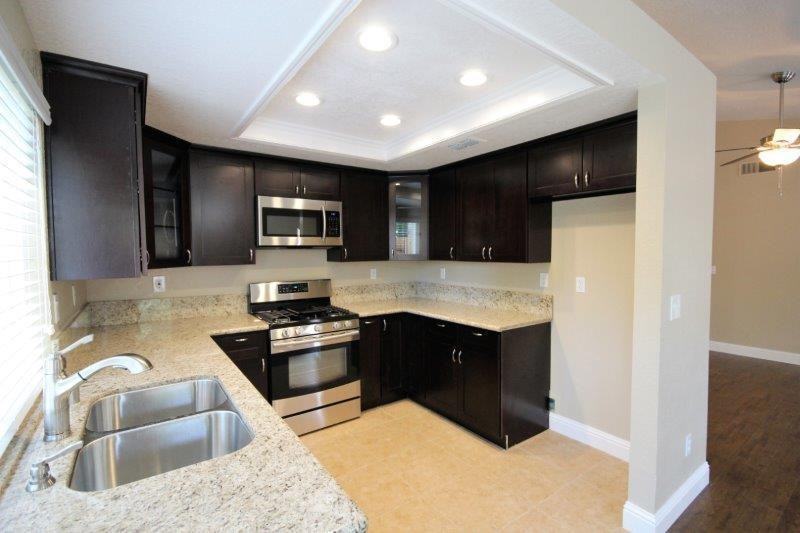 980 Lanigan Court - Photo 2 of 24