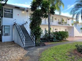 306 - 314 N Lakeside Ct - Photo 1 of 1