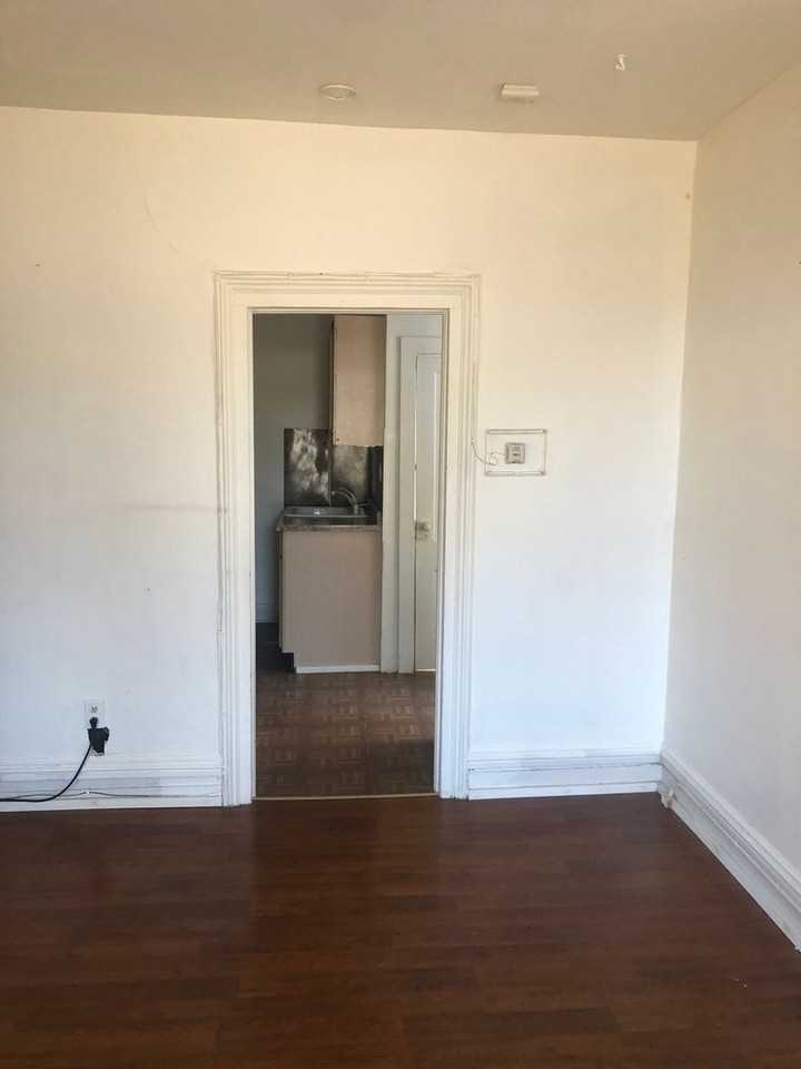 Steuben - Photo 2 of 9