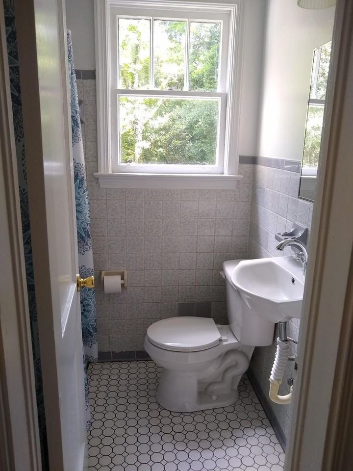 2174 Stonewood Drive - Photo 2 of 9