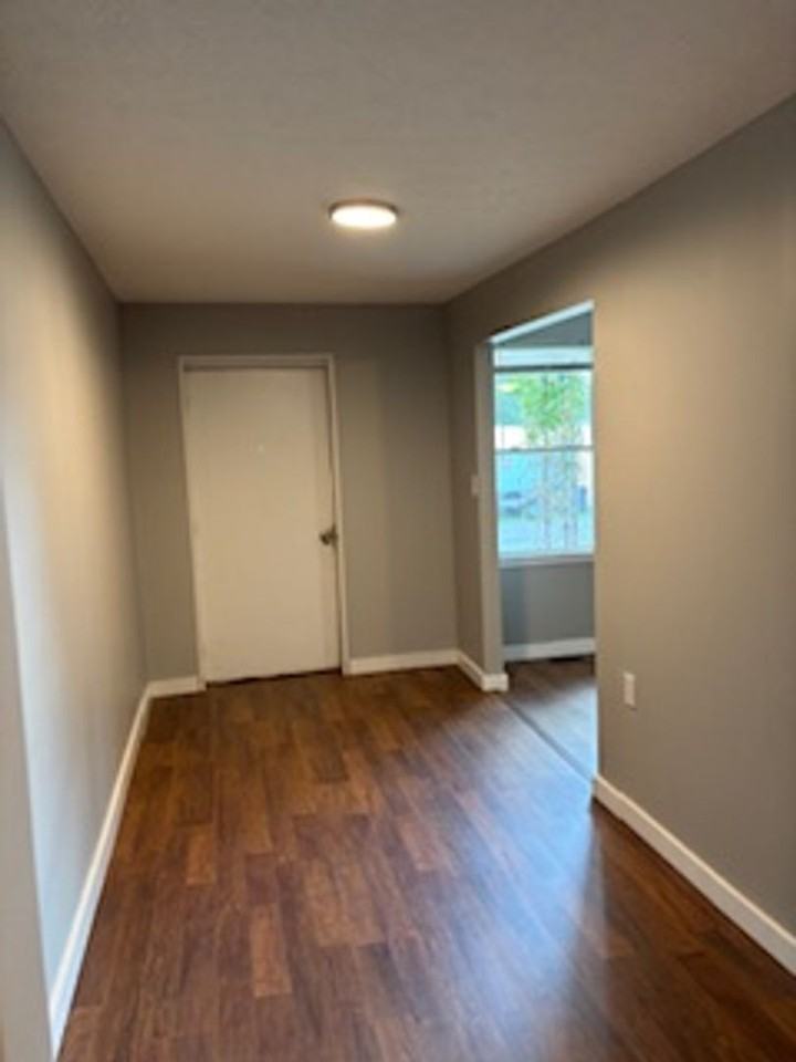 730 East Nutter Street - Photo 3 of 16