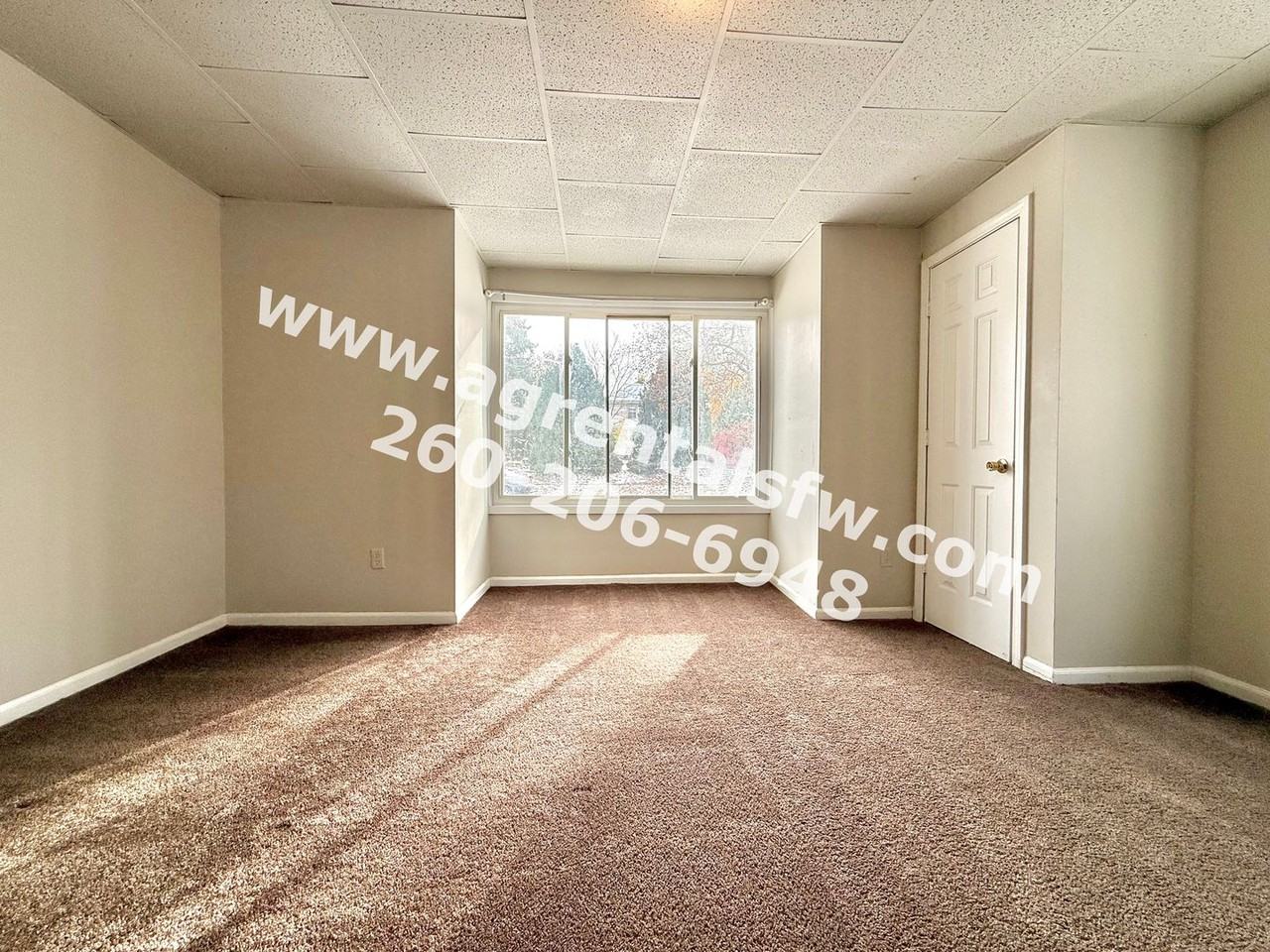 303 East Butler Street - Photo 2 of 13