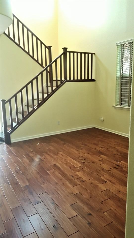 2432 Milford Drive - Photo 3 of 29