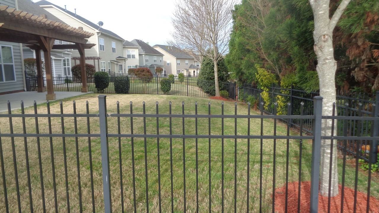 8100 Whitehawk Hill Rd - Photo 6 of 9