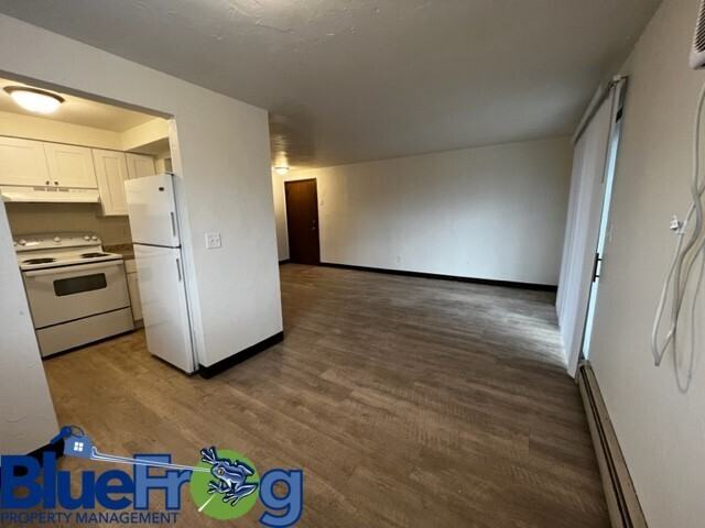 2760 Humboldt Road - Photo 2 of 23