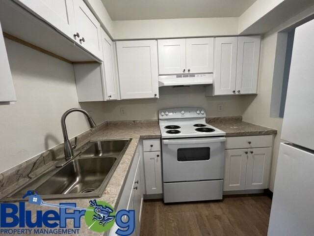 2760 Humboldt Road - Photo 6 of 23