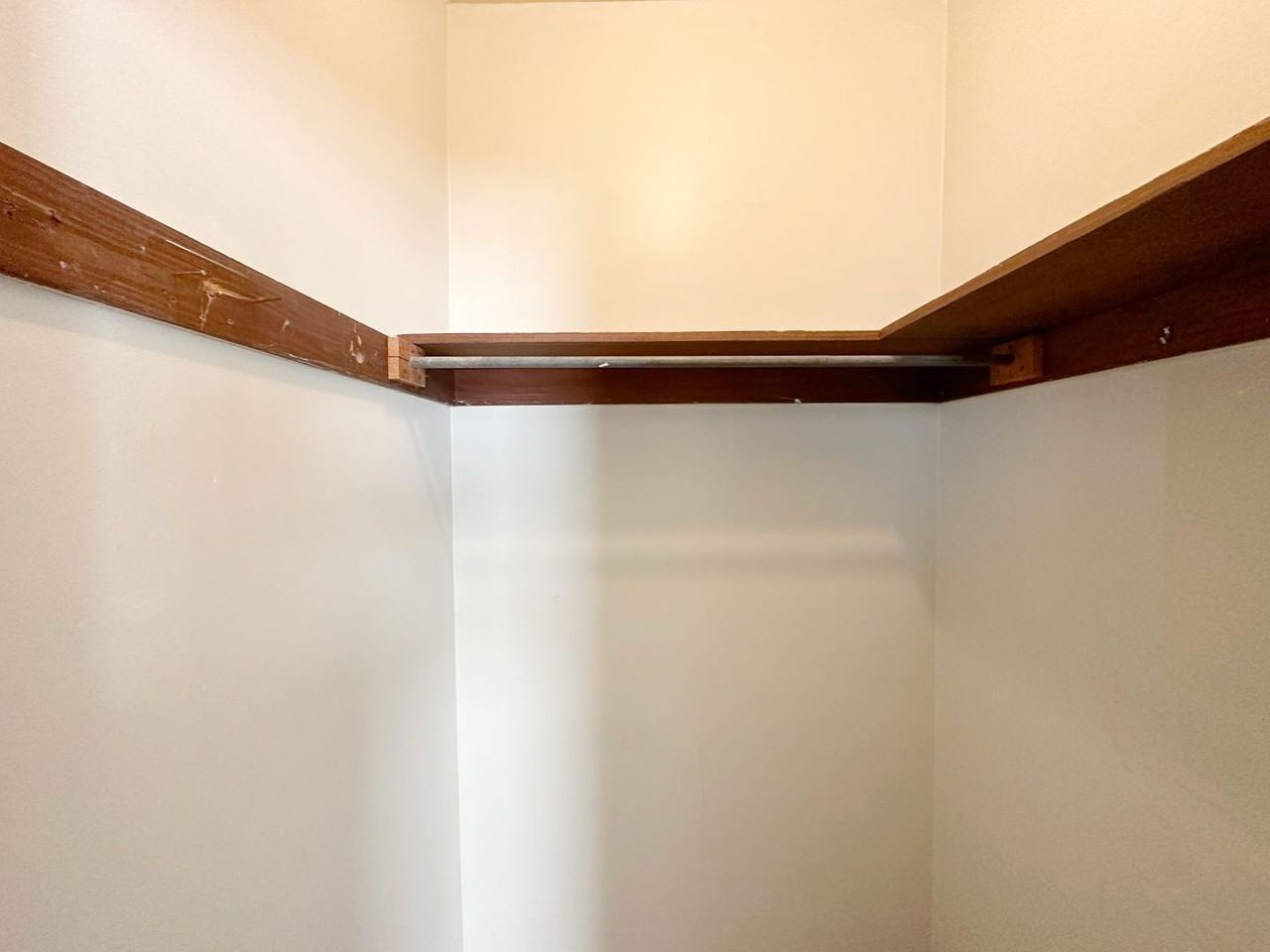 1111 Sw 4th Ave - Photo 6 of 13