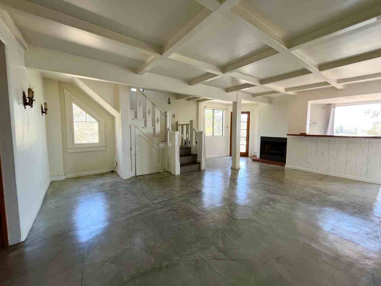 8201 Mannix Dr - Photo 4 of 22