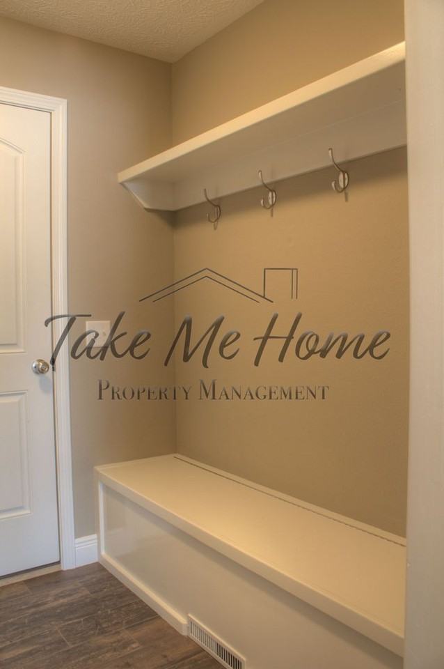 5776 East Gatehouse Drive - Photo 2 of 19