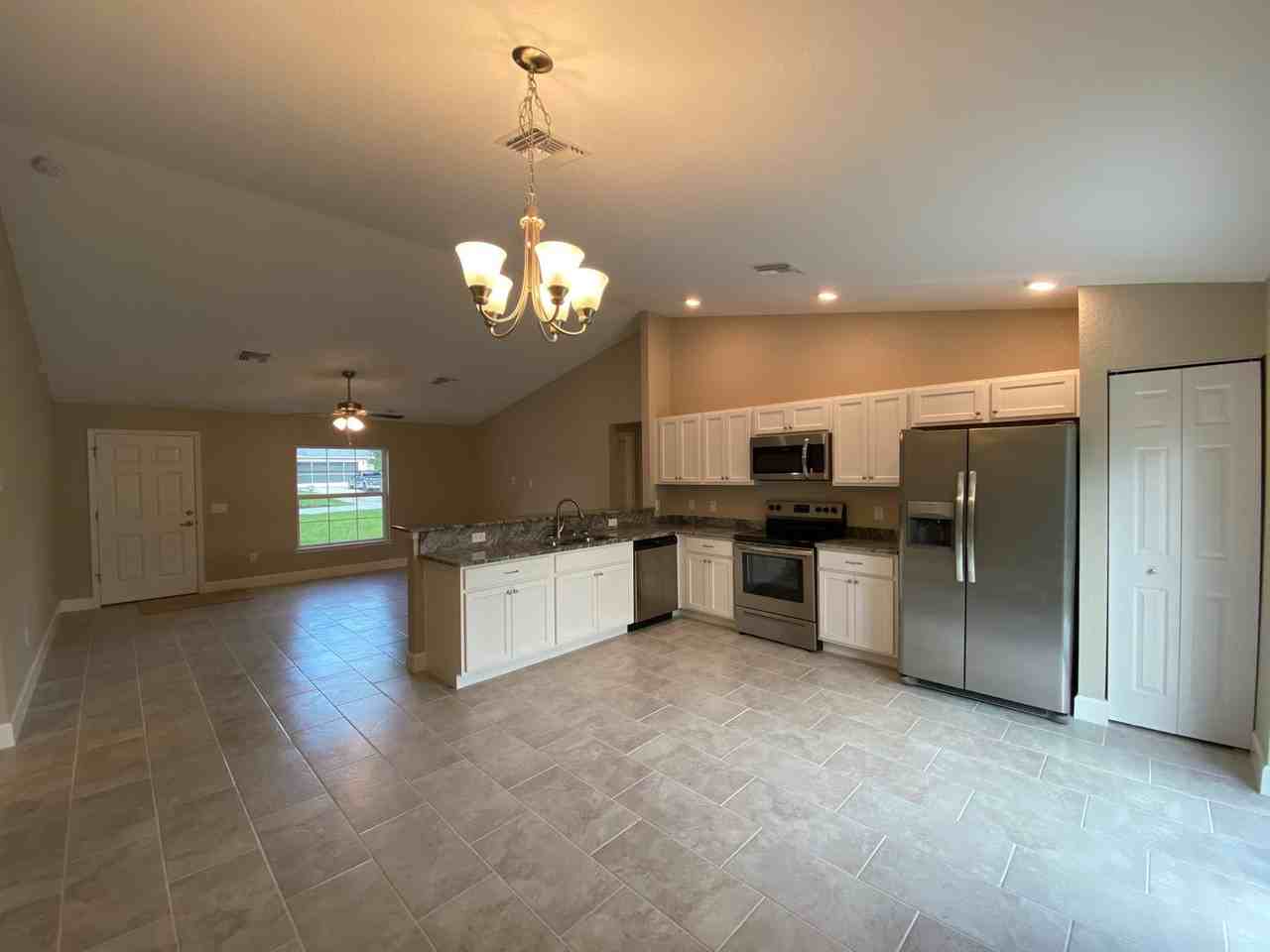 3011 Southwest 140th Court Road - Photo 5 of 26